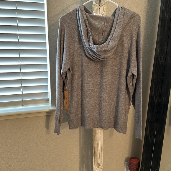 NWT Rae Dunn Love Sweater - Picture 10 of 12